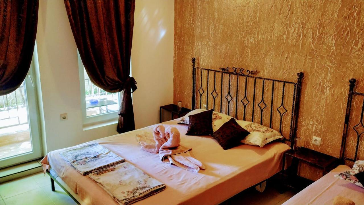 Dracena Guesthouse Ravda Exterior photo